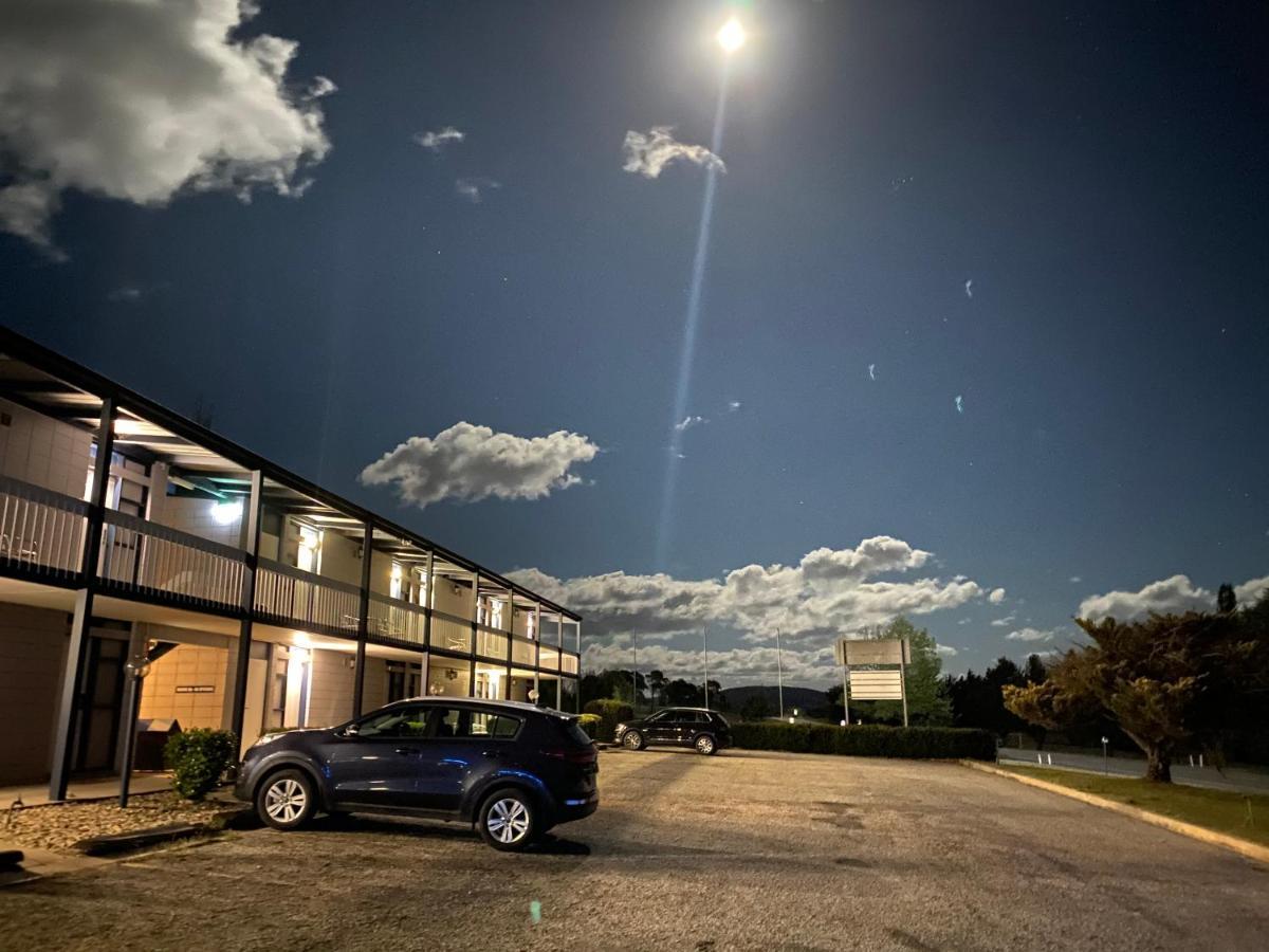 Snow Season Motor Inn Cooma Exterior photo